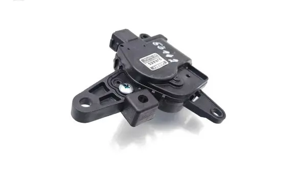 KIA Pro Cee'd III Air flap motor/actuator EA1F0-EDFAD02