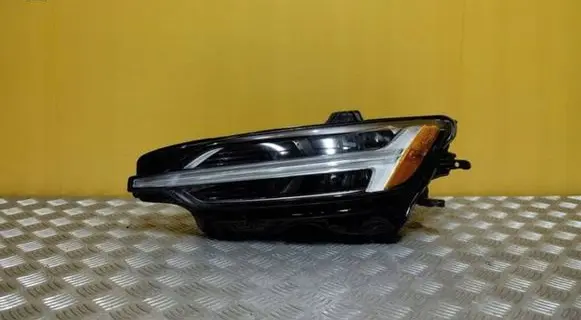 Volvo S60 Headlight/headlamp VOLVO-S60V60 1778