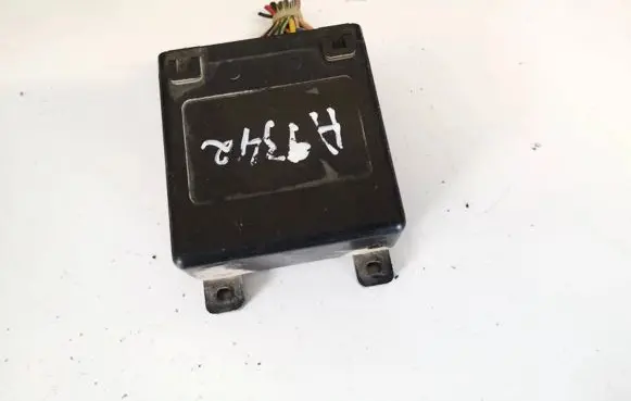 Lexus RX 300 Other control units/modules 10r02237600 10r-02237600