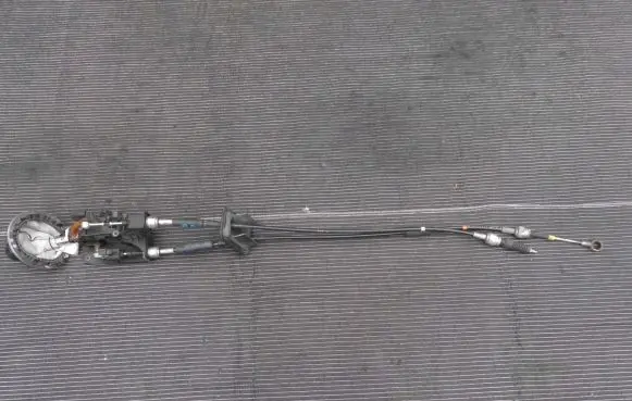 Fiat 500 Gear shift cable linkage
