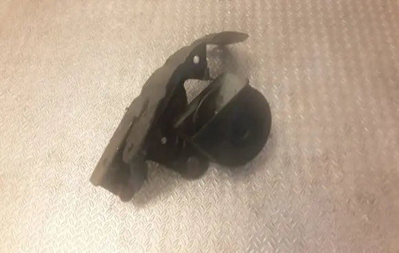 Mercedes-Benz E W211 Horn signal