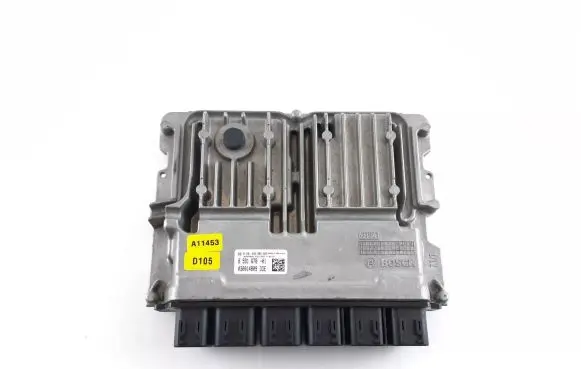 BMW 5 G30 G31 Engine control unit/module 8591678 0281033065 030014809