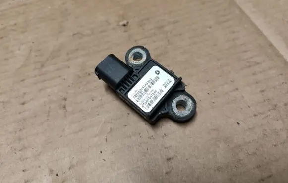 Jeep Cherokee III KJ Airbag deployment crash/impact sensor P56010412AC