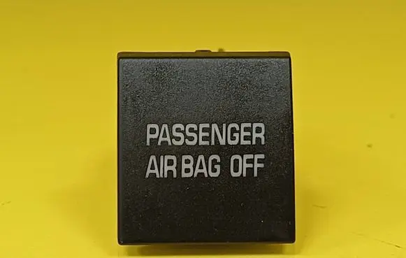 Skoda Fabia Mk2 (5J) Passenger airbag on/off switch 5J0919235