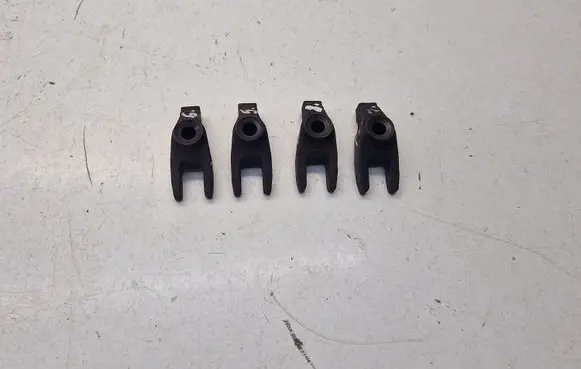 Chrysler Grand Voyager V Fuel Injector clamp holder