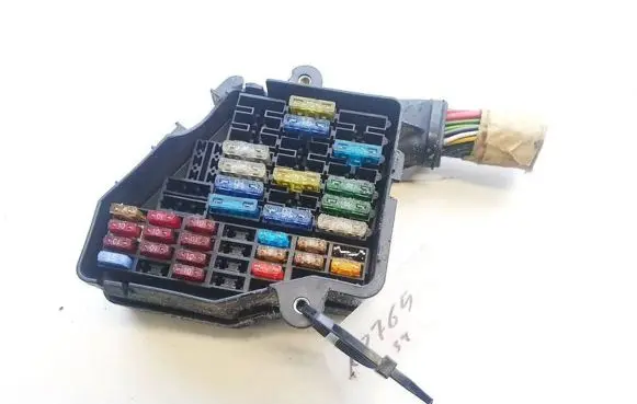Audi A4 S4 B5 8D Fuse box set