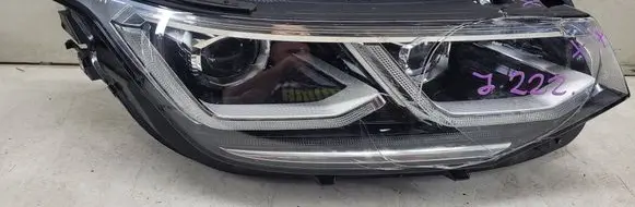 Volkswagen Tiguan Headlight/headlamp 5NB941082C