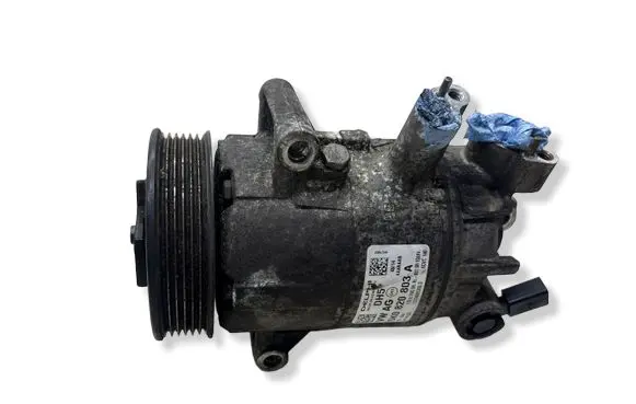 Volkswagen Tiguan Air conditioning (A/C) compressor (pump) 5K0820803A