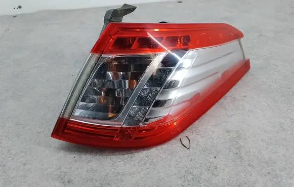Peugeot 508 Rear/tail lights 9686779680