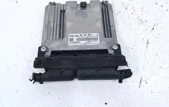 Volkswagen Tiguan Engine control unit/module 04L907309K 0281030170