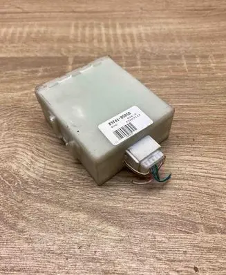 Toyota Avensis T250 Door central lock control unit/module 8974105050 73667112
