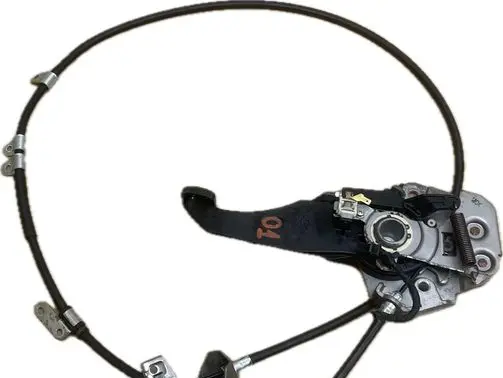 Hyundai Genesis Pedal assembly WDF2R32DED