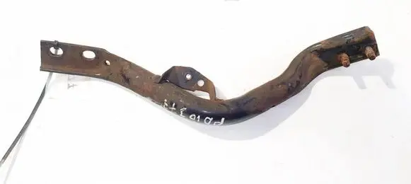 Engine mounting bracket