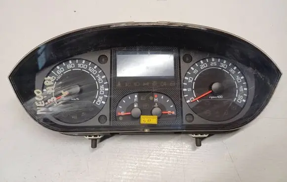 Iveco Daily 4th gen Speedometer (instrument cluster) 69500156 503001480100