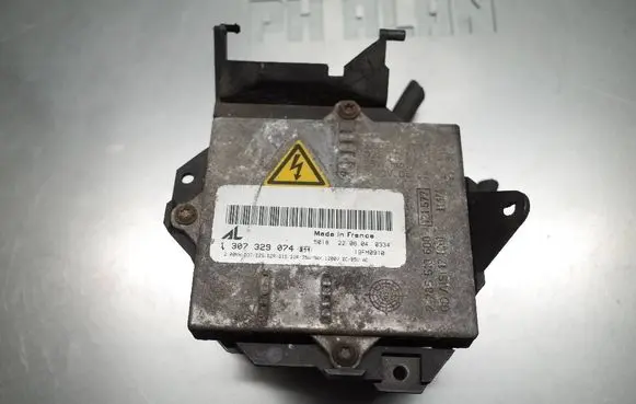 BMW 3 E46 Headlight ballast module Xenon 1307329074 2285510600