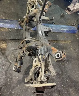 BMW X5 E70 Rear axle beam 