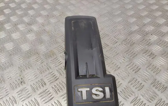 Volkswagen Golf Plus Engine cover (trim) 03F103935