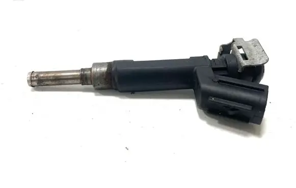 Nissan Juke I F15 Fuel injector 1110707063790010 1110706 01194