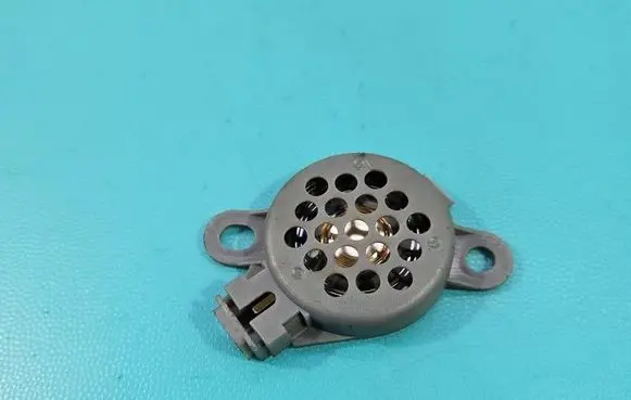 Renault Scenic III - Grand scenic III Front door speaker 8200259144 IMPRK1582593