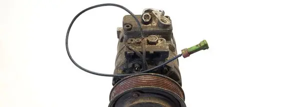 Audi A8 S8 D2 4D Air conditioning (A/C) compressor (pump) 4B0260805B