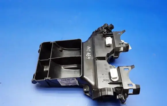 Mercedes-Benz ML W164 Cabin air duct channel 982578B12 A1638200272 A1648300844
