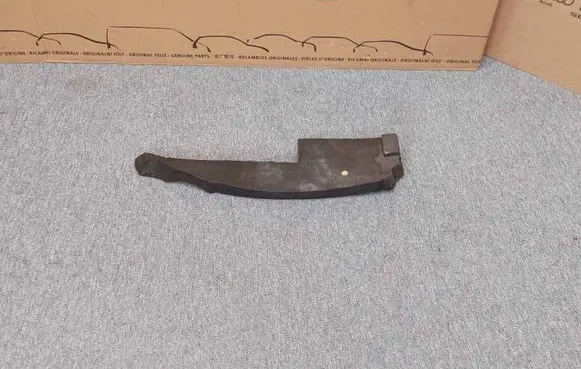 Volkswagen PASSAT B8 Fender foam support/seal 3G0864236G 3G0864236 3G0864236L