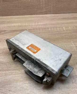 Audi 80 90 S2 B4 ABS control unit/module 443907379C 0265100037