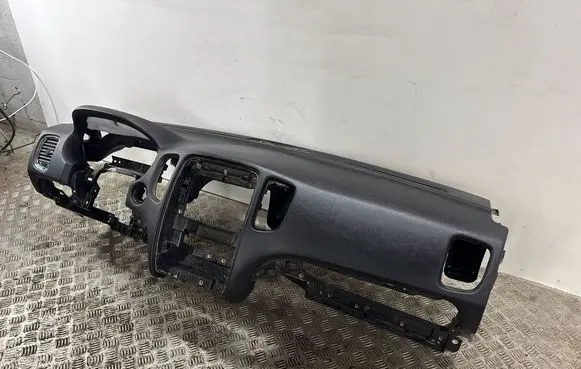Dodge Durango Dashboard 01346A23BL 5SA97DX9AE P01346A23BL