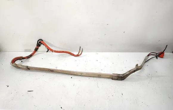 Toyota Prius (XW20) Positive cable (battery)