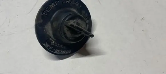 Honda CR-V Spare wheel bolt 