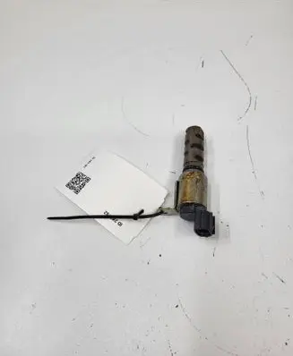 Lexus NX Camshaft vanos timing valve 337010