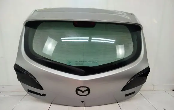 Mazda 3 II Tailgate/trunk/boot lid 