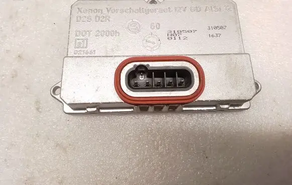 Mercedes-Benz E W211 Headlight ballast module Xenon 5DV00829000