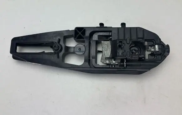 Ford Mustang V Front door coupe exterior handle/bracket ES73F22464BE 55609103