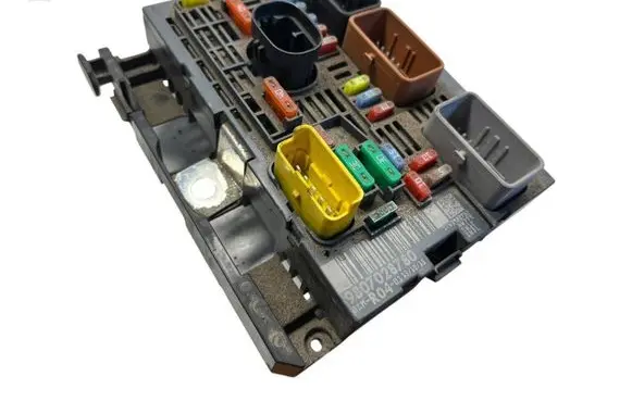 Citroen Jumpy BSM Control unit 9807028780