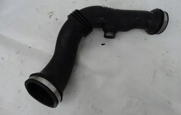 Honda Accord Intake resonator 