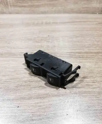 BMW 3 E46 Electric window control switch 8381514 03120220 61318381514