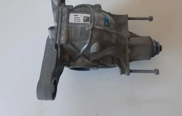 BMW 7 G70 Rear differential 8839889 GHTA308H 2201250088