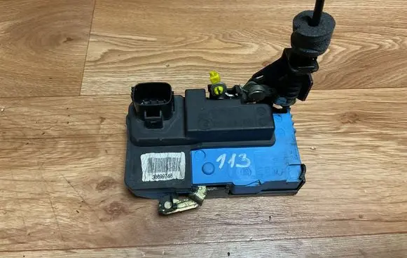 Front door lock