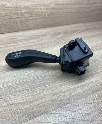 BMW X5 E53 Indicator stalk 8363668