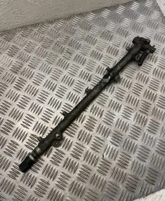 Jeep Grand Cherokee (WJ) Fuel main line pipe 0445215007 012034