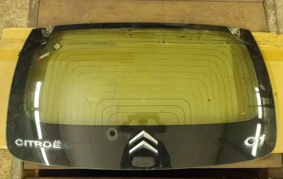 Citroen C1 Rear windscreen/windshield window 