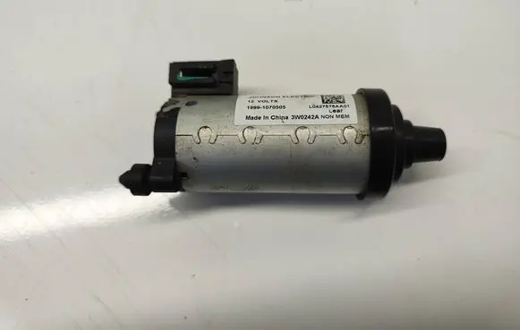 Seat adjustment motor