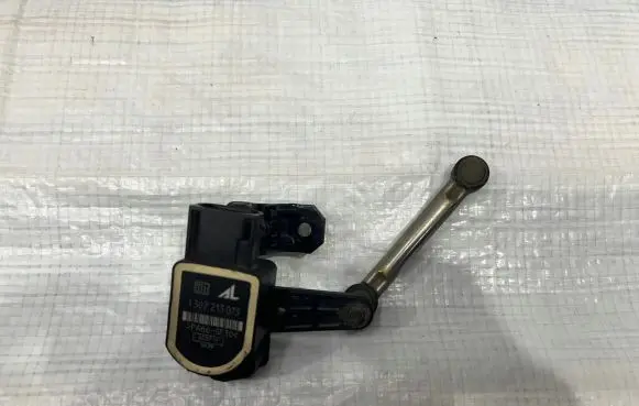 Alfa Romeo Giulia Sensor 1307213013