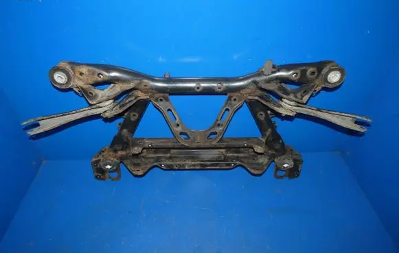 Volvo S90, V90 Rear subframe 