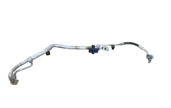 Air conditioning (A/C) pipe/hose