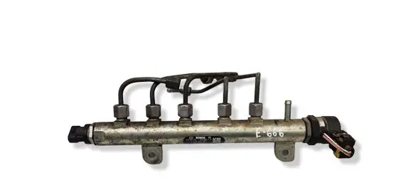 Opel Zafira B Fuel main line pipe 0445214056 55200266 034982L
