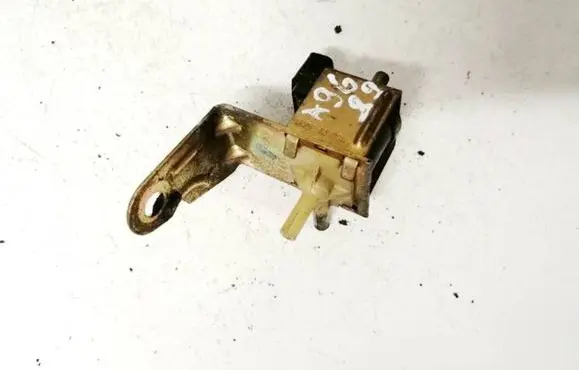 Audi A6 S6 C4 4A Turbo solenoid valve 437906283a