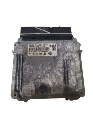 Volkswagen PASSAT B6 Engine control unit/module 0261S02346 06F906056GP 1039S18192