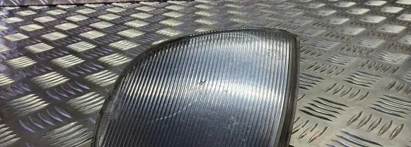 Volkswagen PASSAT B4 Front reflector 3A0941067